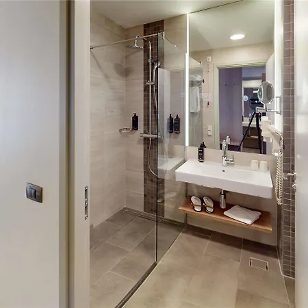 Hotel Mercure Center 4*