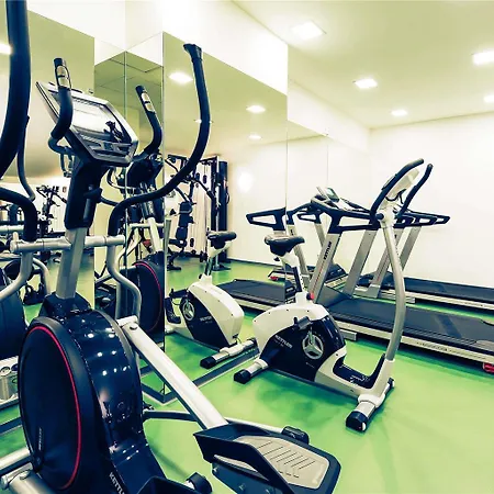 Hotel Mercure Center 4*