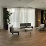 Mercure Center
