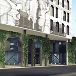 Mercure Center Hotel