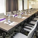 Mercure Center 4*