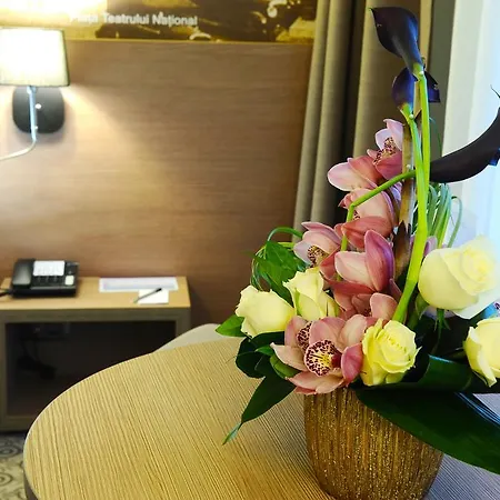 Mercure Center