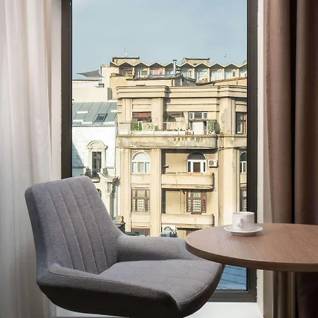 Mercure Center