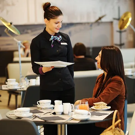 Mercure Center Szálloda