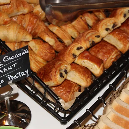 Mercure Center Szálloda 4*