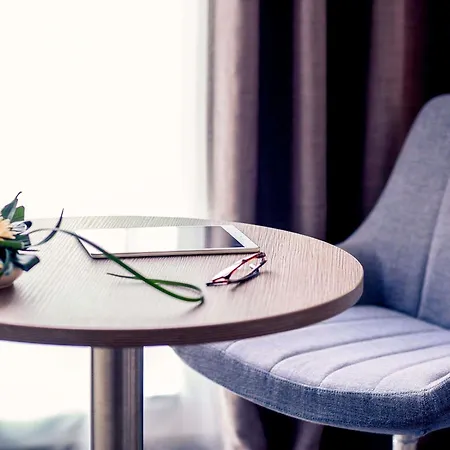 布加勒斯特市中心美居酒店 4* 布加勒斯特