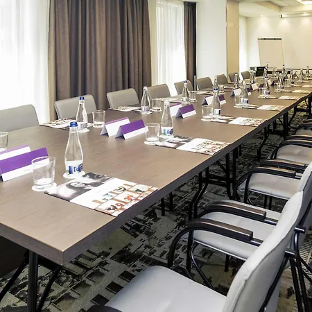 Mercure Center 4*