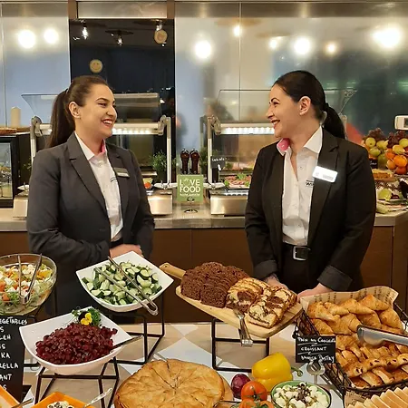 Mercure Center 4* בוקרשט