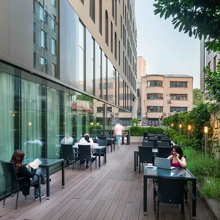 Mercure Center 4* בוקרשט