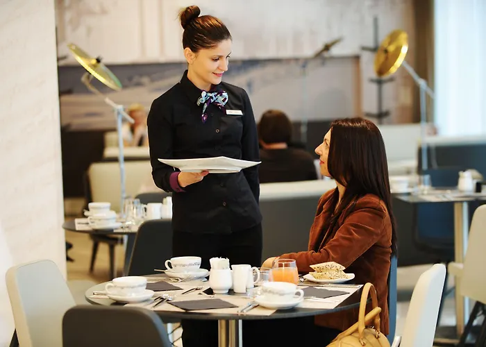 Mercure Center Hotel