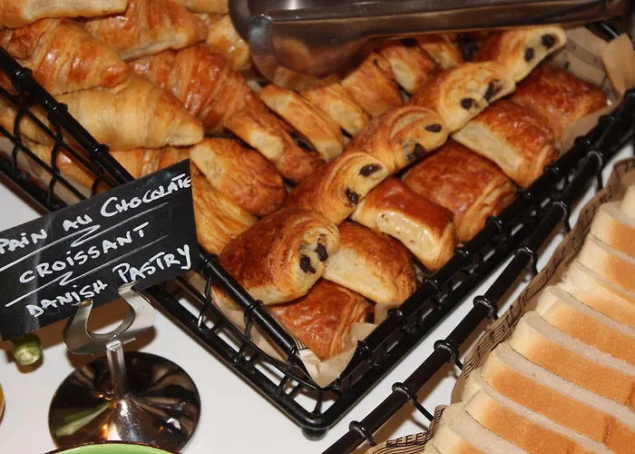 Mercure Center Hotel 4*