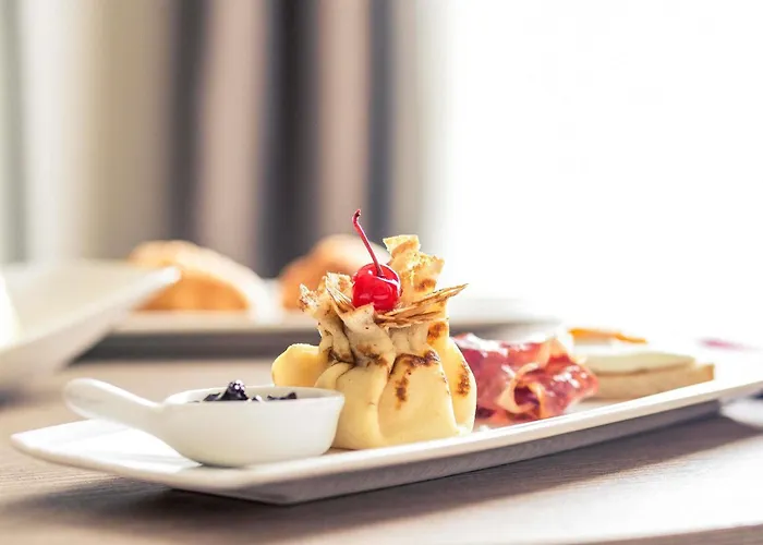 布加勒斯特市中心美居酒店 酒店 4*