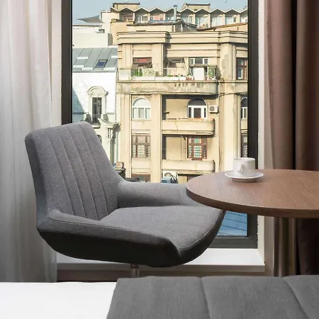 Mercure Center 4*