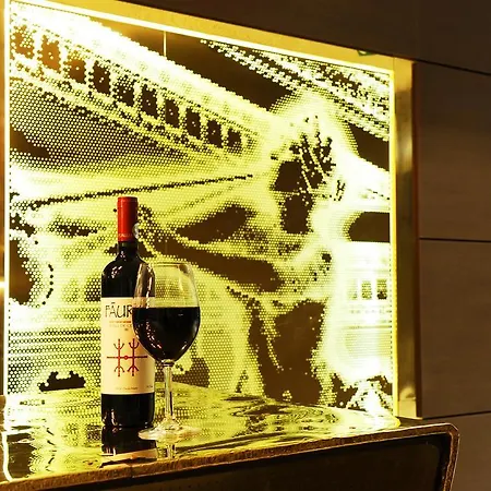 Mercure Center 4*