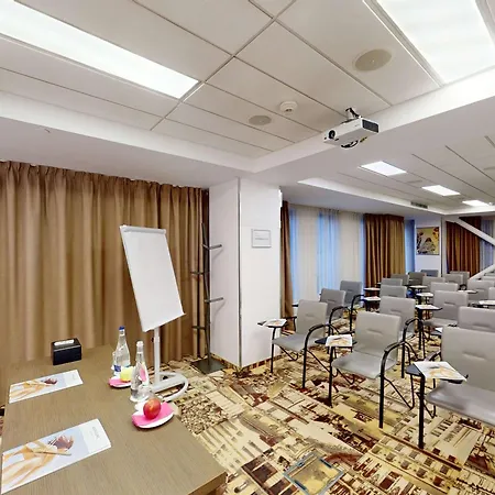 Mercure Center 4* Bucharest