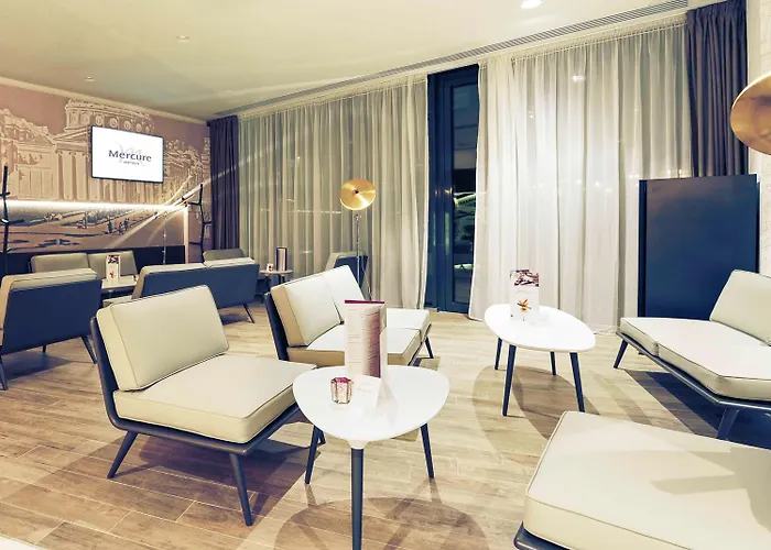 Mercure Center 4*